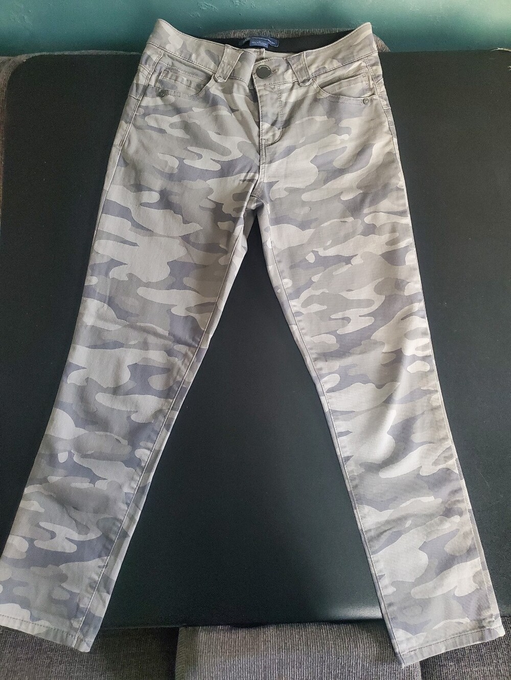 DEMOCRACY WOMENS 4 AB SOLUTION GRAY CAMO STRECH JEANS